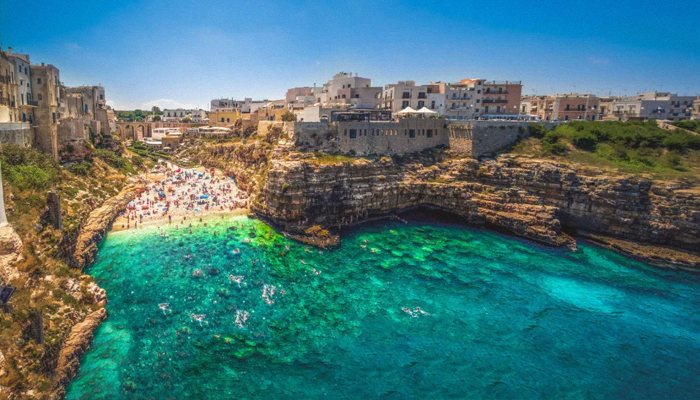 verão na Itália praias