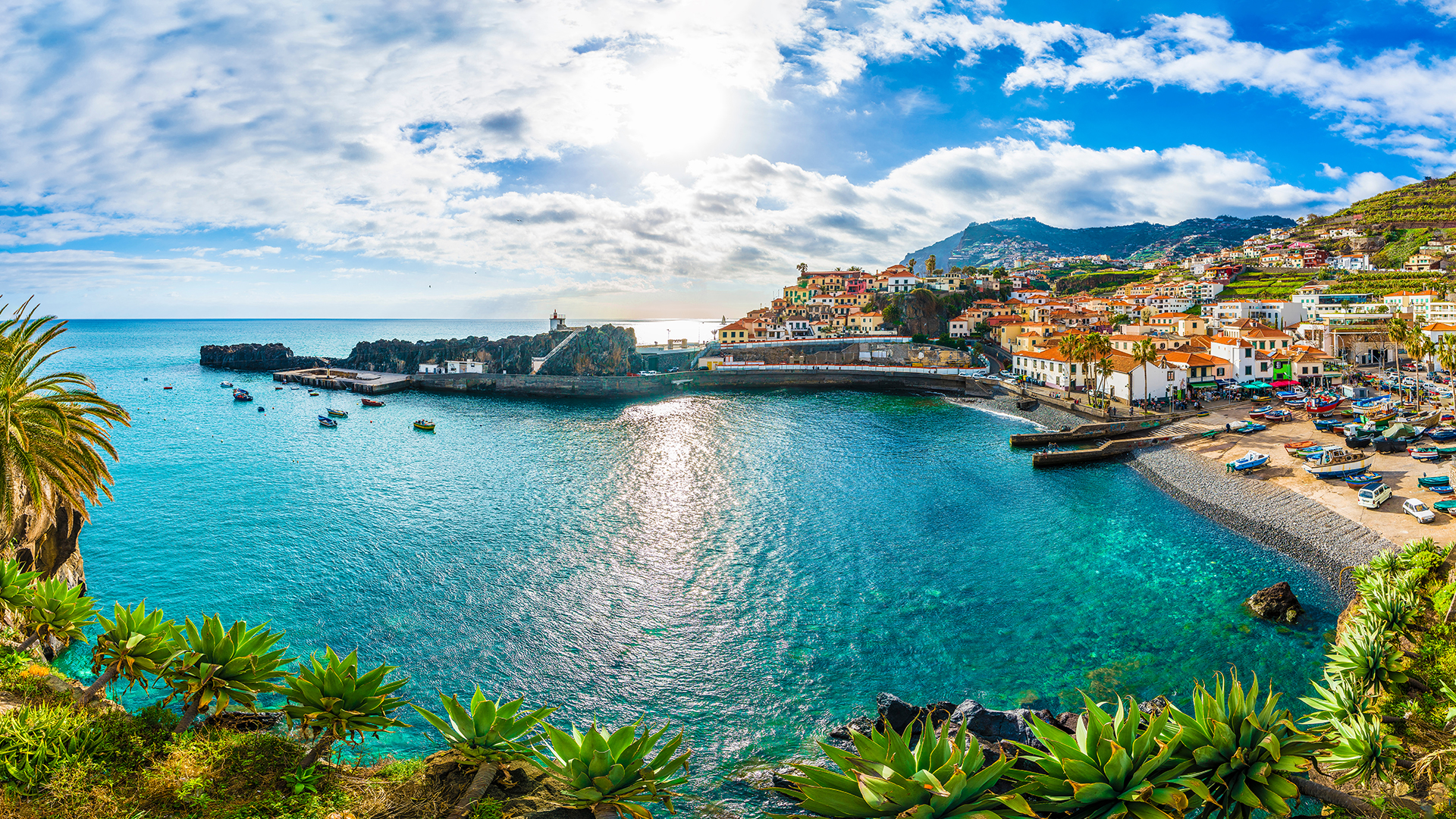 Conheça a Ilha da Madeira: um balneário encantador de Portugal - Aquila  Consultoria Jurídica Migratória