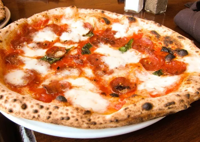 comidas típicas da Itália pizza